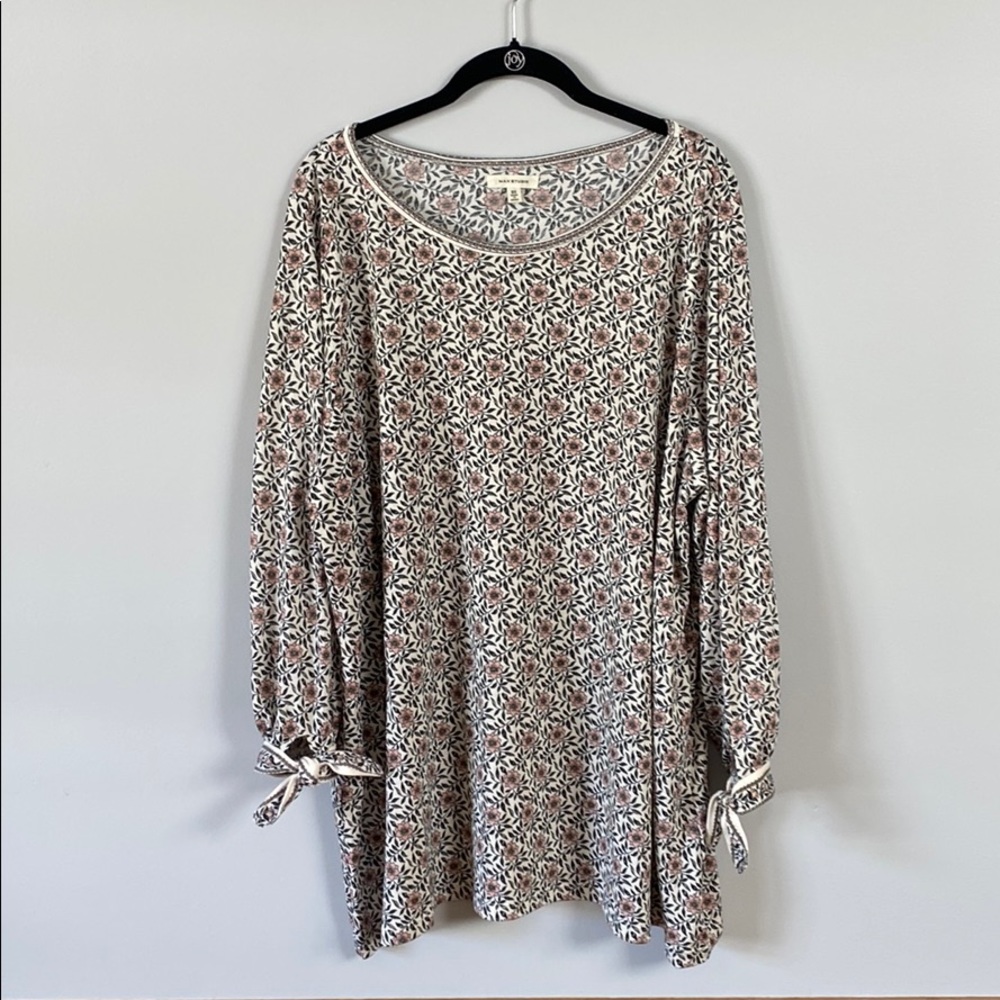 3X Floral Tunic Blouse
